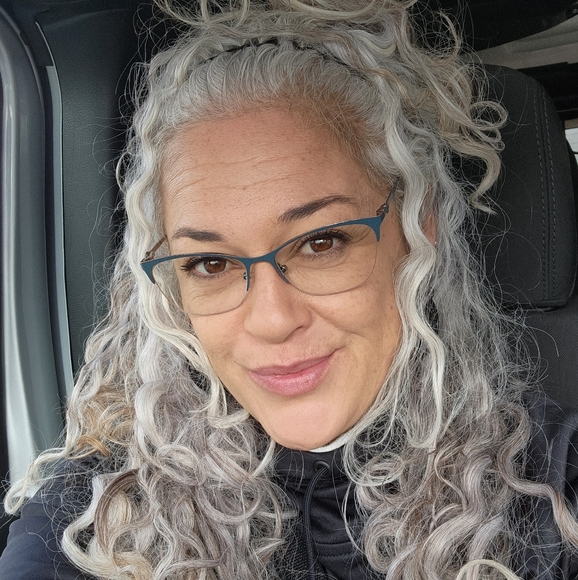 Meet your Posher, Rosie - Picture 1 of 1